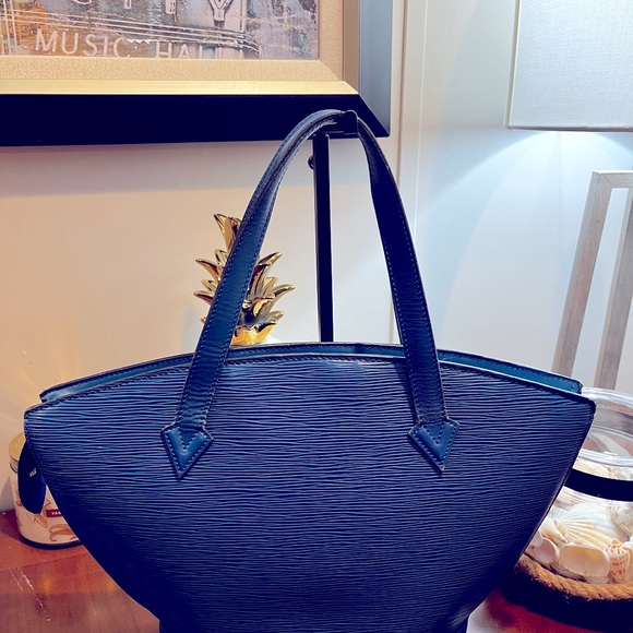 EUC Louis Vuitton Epi Saint Jacques PM handbag - Picture 2 of 10